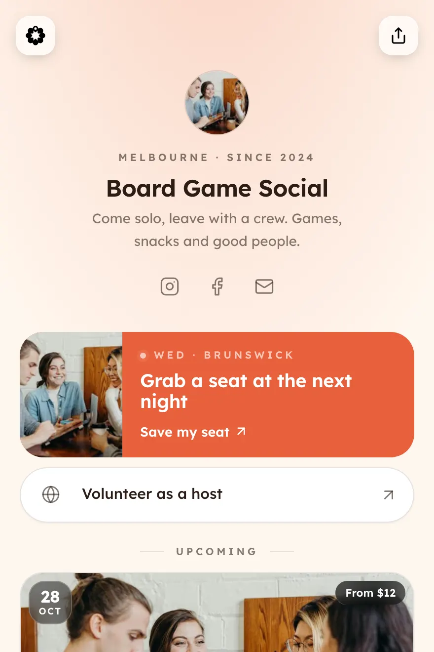 Example Bio links page in the Community template, with upcoming meetups and a community chat.
