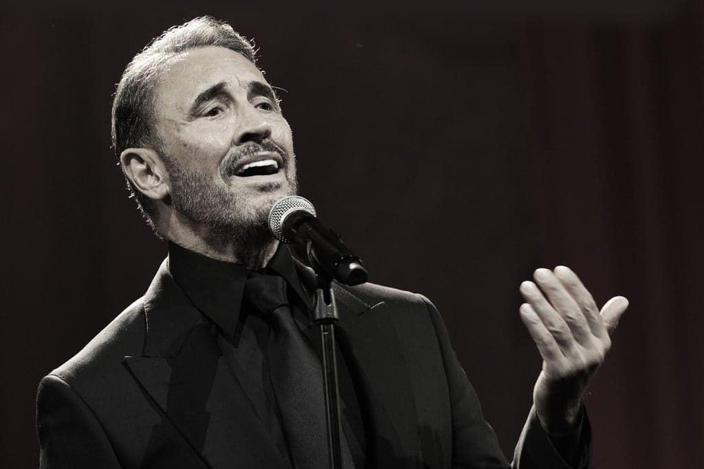Kadim Al Sahir poster